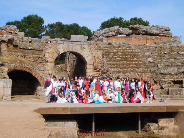 52._En_el_anfiteatro-1