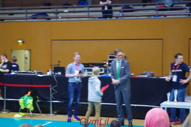 Floorball_Schulcup_2016_36_Siegerehrung